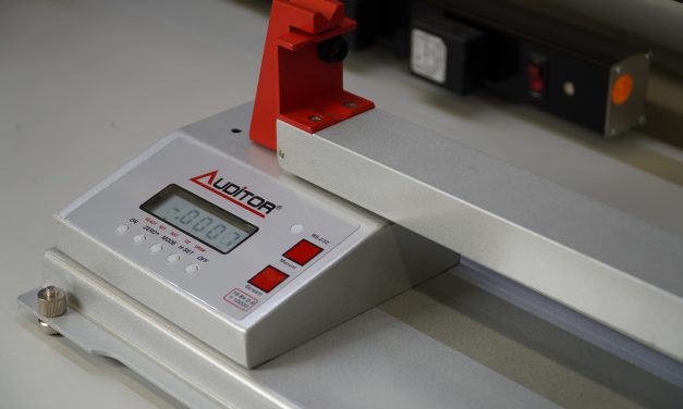 Auditor 20711 – professional digital swing weight scale